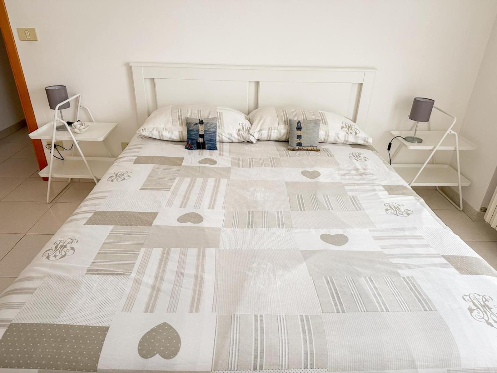 La Casa Di Lory Apartment ฟัลโกนารา มาริตติมา ภายนอก รูปภาพ